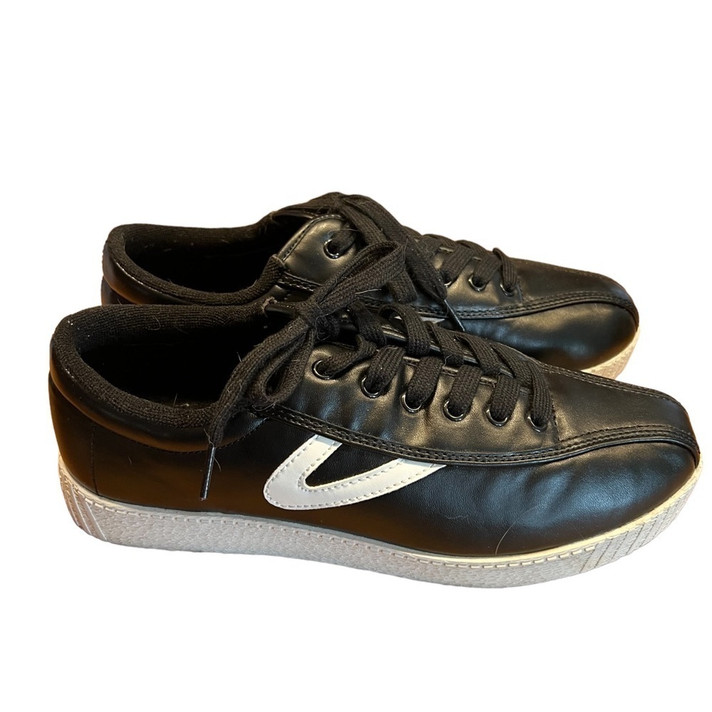 TRETORN Nylite Man-Made Leather Sneakers Women’s Shoes Size 7.5​​​​​​